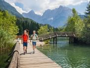 Hikers at Lake Jasna