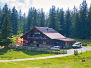 Huberhütte alpine hut
