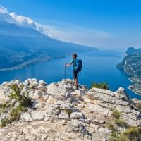Aussichtspunkt Punta Larici mit Blick auf Gardasee