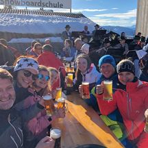 Eurofun-Team auf der Skihütte