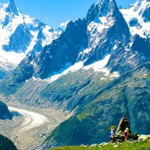 Grandiose Bergblicke beim Wandern am Mont Blanc