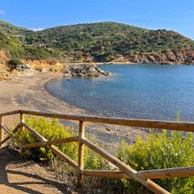 Hiking trail on Elba by the sea