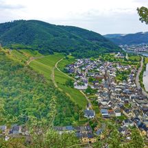 Great view of the Moselle and Thurant Castle