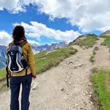 Wanderweg in den Dolomiten