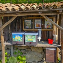Apple juice stand in Lagundo, South Tyrol