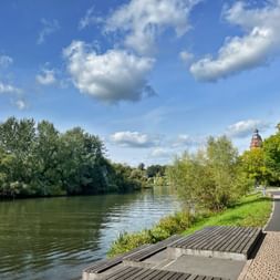 Promenade am Main in Aschaffenburg