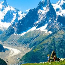 Grand mountain views on the hiking tour at Mont Blanc