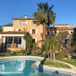Finca Can Quatre in Soller with pool view