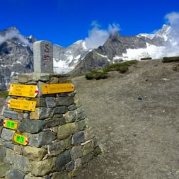 wichtige Wegweiser am Mont Blanc in Frankreich