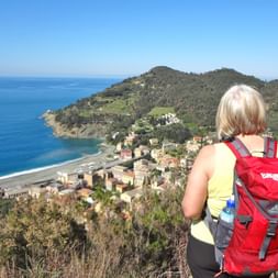 Hikes with views of Ligurian villages