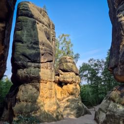 Hike to the Schrammstone Cliffs