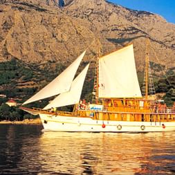 MS Dalmatino Sunset