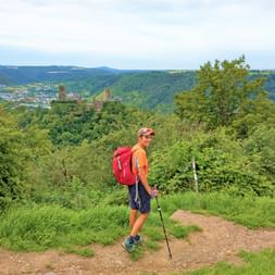 Hiker on the Mosel and Eifelsteig trails