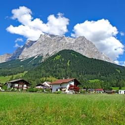 Wonderful hiking view to Zugspitze