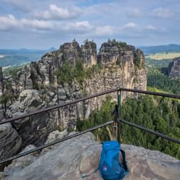 Schrammsteinblick on the Malerweg trail with the Eurohike backpack