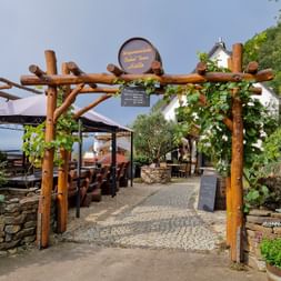 Bergweinstube Onkel Toms Huette