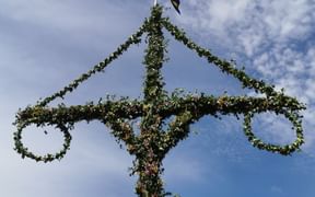 Mittsommerbaum Skummesloevsstrand