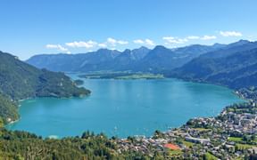 Panoramablick auf St. Gilgen am Wolfgangsee