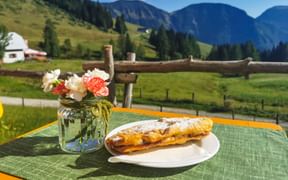 Pofesen auf einer Alm im Salzkammergut