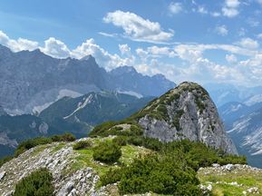 Beeindruckendes Bergpanorama am Tirolerweg
