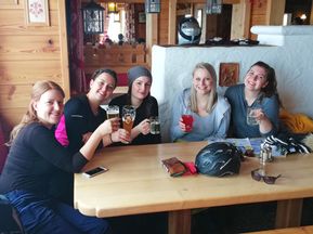 Eurofun-Team in der Skihütte
