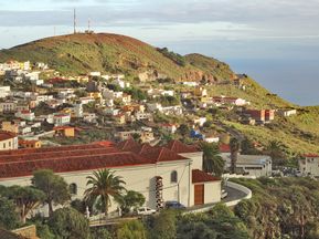 Schoener Wanderausblick auf die Hauptstadt von El Hierro - Valverde