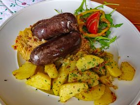 Black pudding with potatoes on the Reiteralm