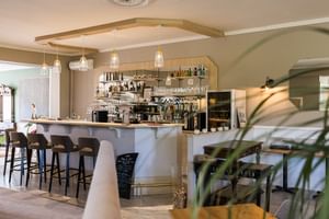 Stilvoller Bar Bereich