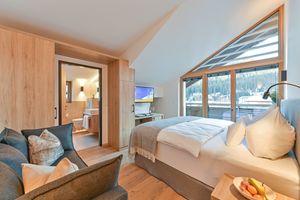 eb-eh-hotel-sonnblick-lech-zimmer