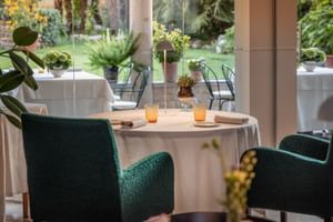 Table in the restaurant area