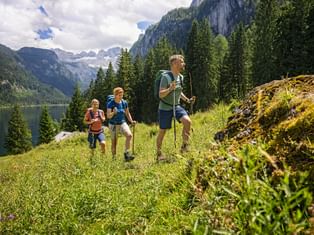 Ascent of Lake Gosau in the Salzkammergut