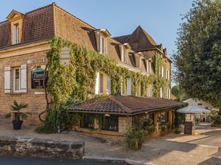 Außenansicht des schönen Hotels