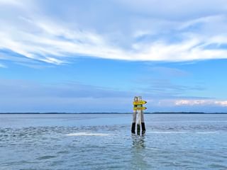 Lagune von Grado Wegweiser