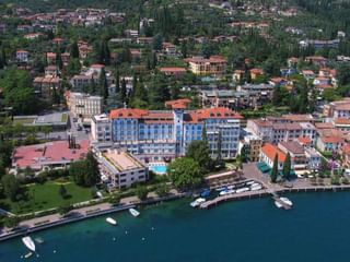 Außenansicht Hotel Savoy Gardone