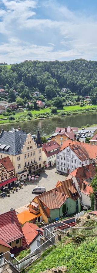 Panoramic view of the town of Wehlen with the cyclists' church