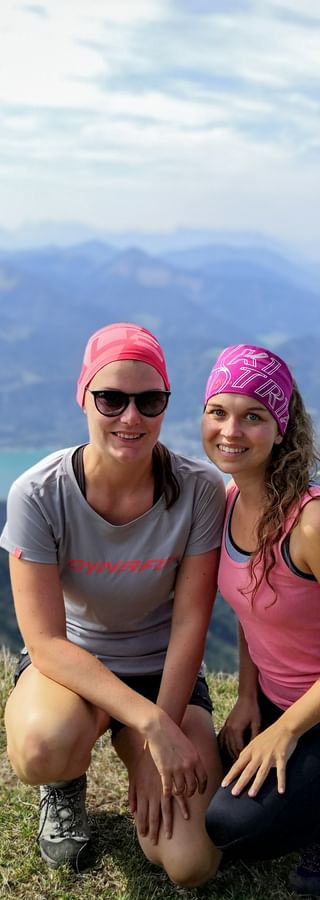 Wanderinnen am Schafberg