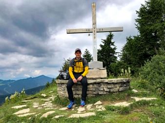 Pillnstein summit cross