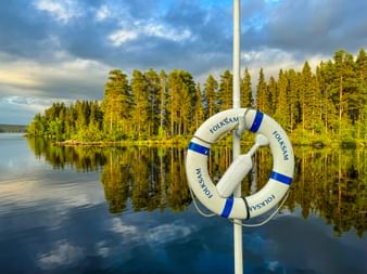 Rettungsring eines Fjords in Jaemtsland