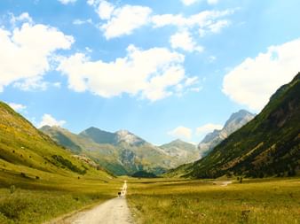 Wandererlebnis durch die Bergwelt der Pyrenäen