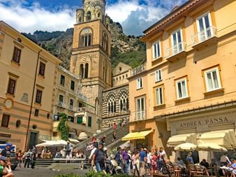 Imposanter Dom in Amalfi