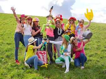Die Hike Kundenberatung bei der Faschingsparty