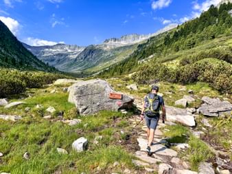 Wanderer in der Kernzone des Nationalparks, im Krimmler Achental