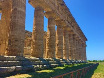 Der griechische Tempel Paestum ist UNESCO-Weltkulturerbe