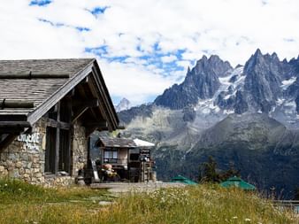 gemütliche Hütte in den französischen Alpen