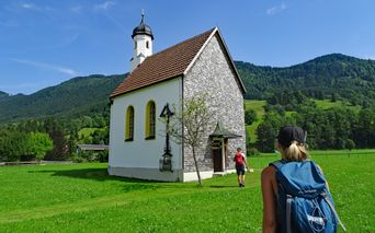 Kapelle am Wanderweg von König Ludwig
