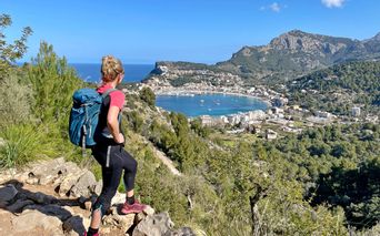 Hiker with a view of Pt. Sóller