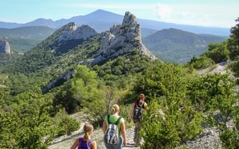 Hikers on the hiking trail in Provence