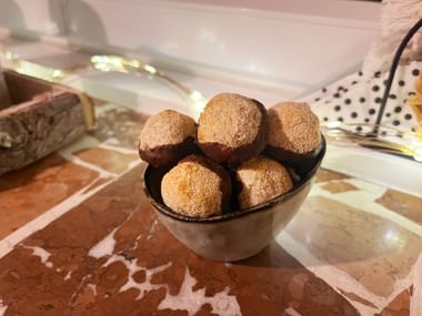 Freshly baked vanilla crescents
