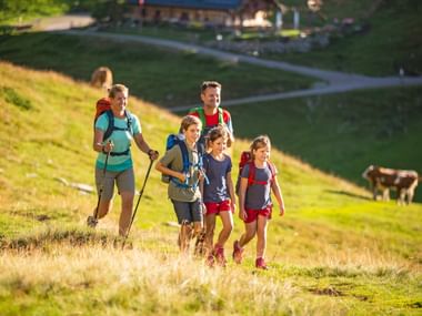 Almwandern im Salzkammergut auf der Genneralm