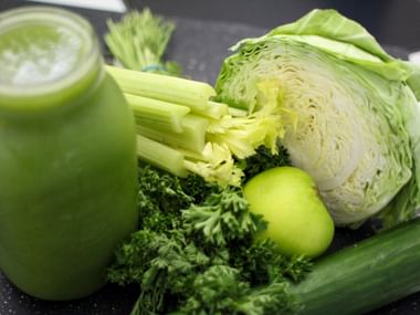 Cabbage, green apple, cucumber, parsley, celery